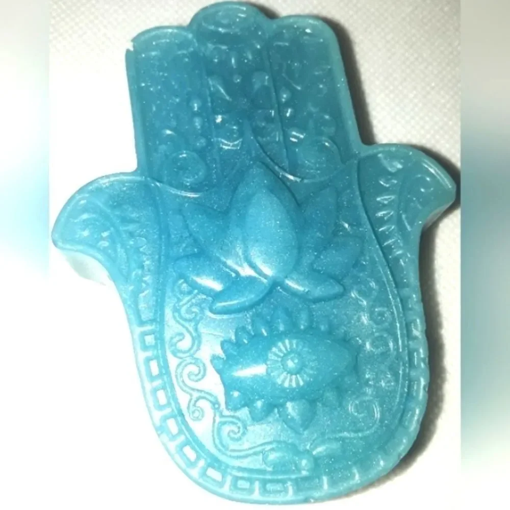 HAND crafted positive eye organic Blueberry soap bar